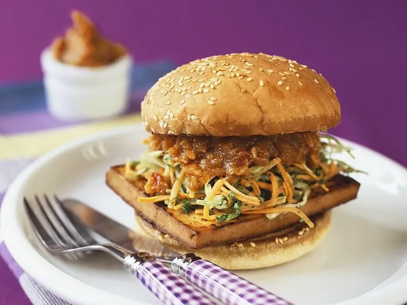 Gemüse-Tofu-Burger