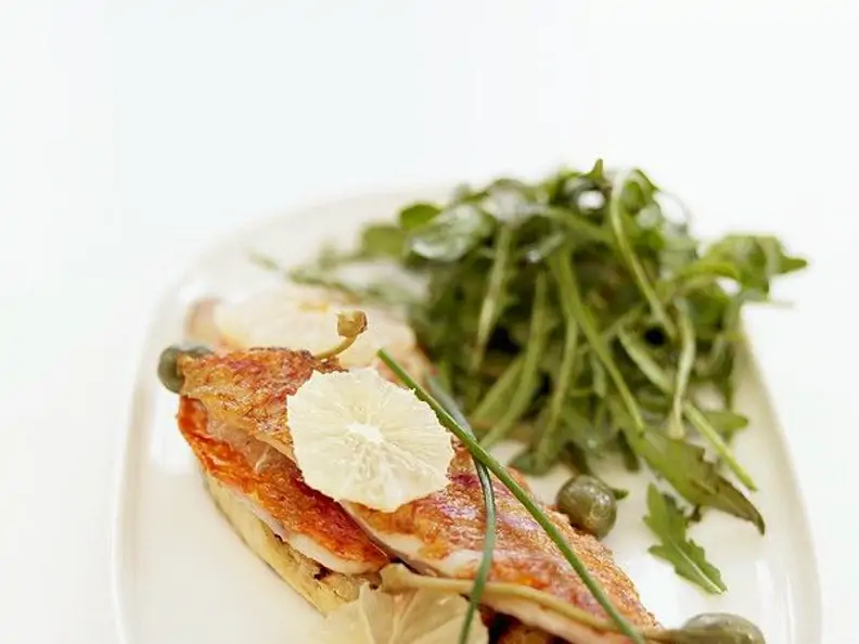 Rotbarte mit Rucola