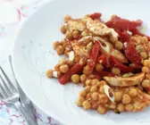 Kichererbsen mit Hähnchen