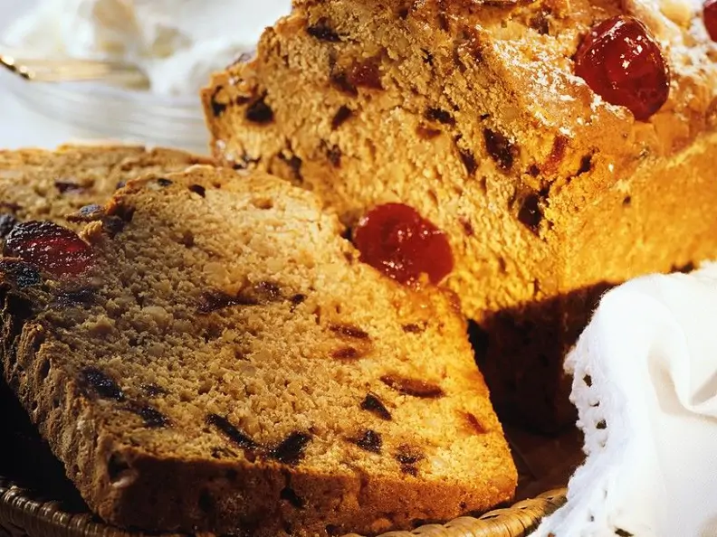 Weihnachtlicher Früchtekuchen