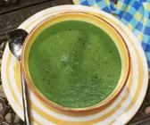 Meeresfrüchtesuppe mit Koriander