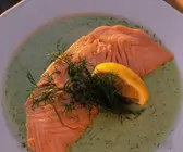 Lachs mit Dillsauce