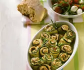 Gebackene Zucchiniröllchen
