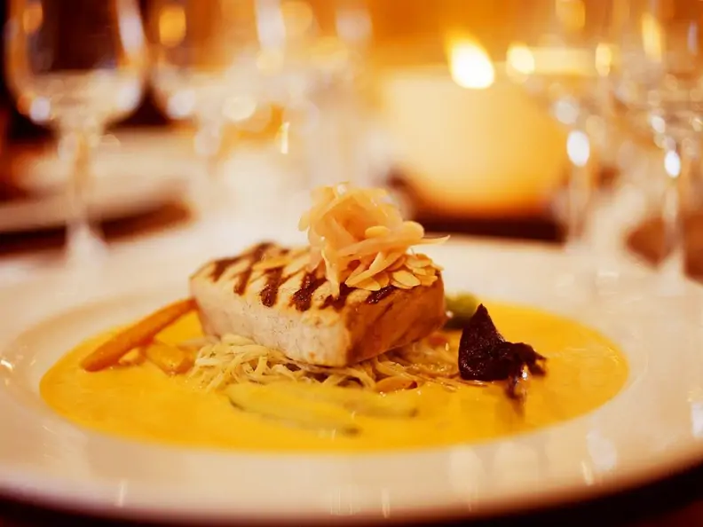 Thunfisch mit Safransauce