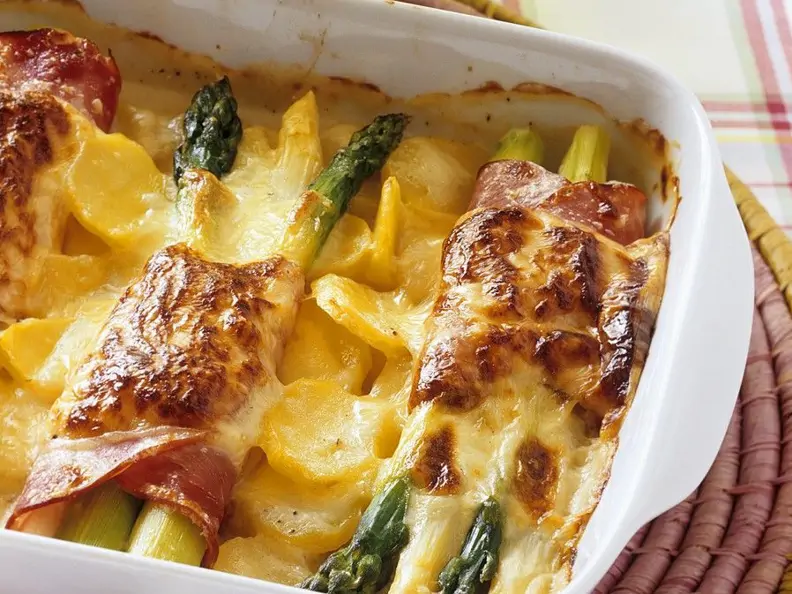 Spargel-Kartoffel-Auflauf