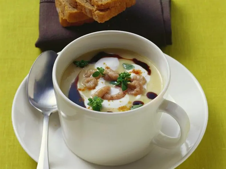 Kartoffelsuppe mit Krabben