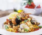 Paella mit Meeresfrüchten