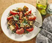 Brotsalat mit Steinpilzen