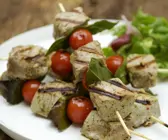 Thunfisch-Tomatenspieße