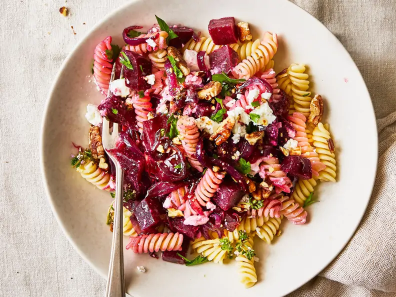 Pasta mit Rote Bete und Feta