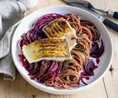 Zanderfilet auf Radicchio-Thymian-Pasta