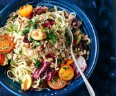 Bunter Spaghetti-Hackfleisch-Salat