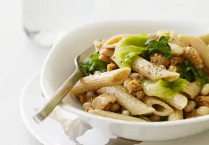 Hähnchen-Nudelpfanne