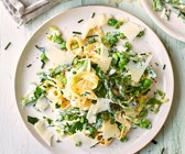 Pasta Primavera mit Parmesan