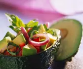 Avocadosalat mit Tomaten