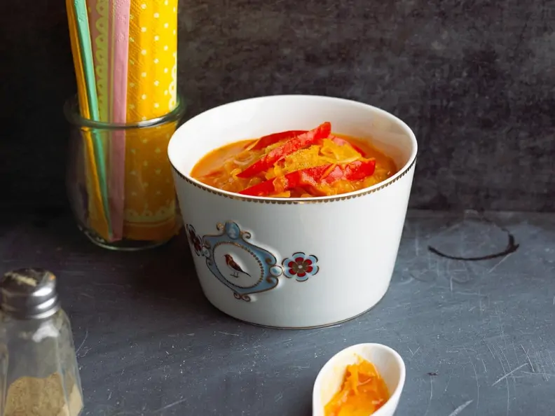 Sauerkrautsuppe mit Paprika