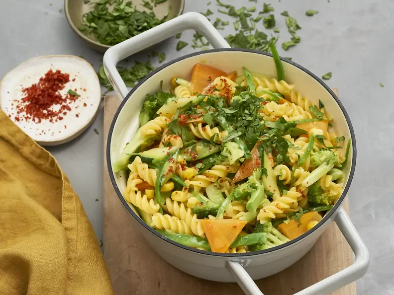 One Pot Indische Curry-Nudeln