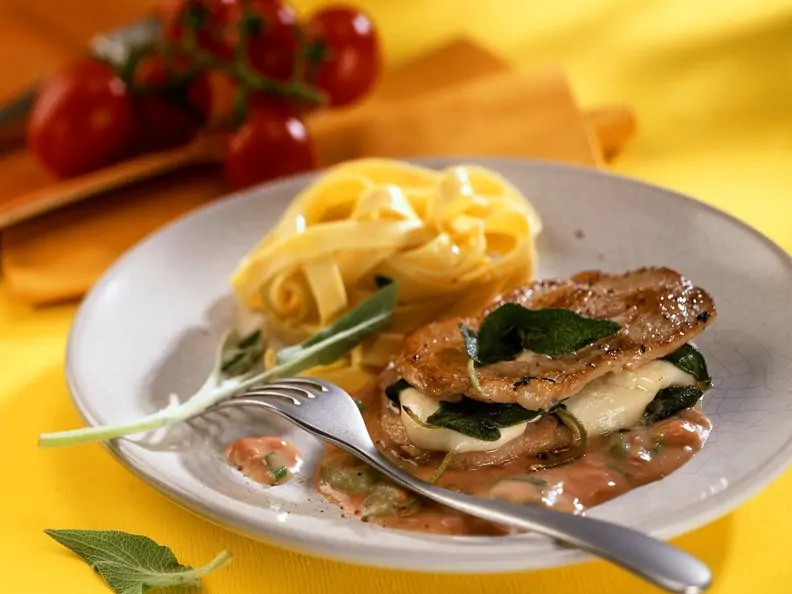 Kalbsrückensteaks mit Mozzarella