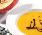 Kürbissuppe mit Hokkaido-Kürbis