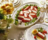 Frischkäseterrine mit Tomaten