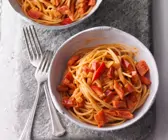 Nudeln mit Paprika