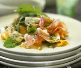 Nudelsalat mit Artischocken