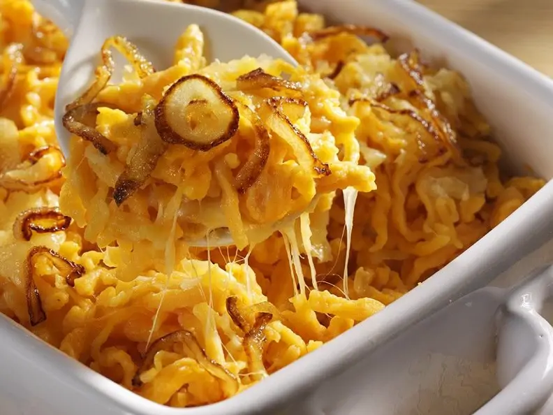 Gratinierte Kürbis-Spätzle