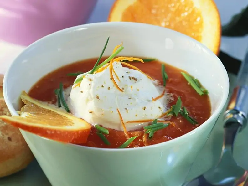 Kalte Tomaten-Orangensuppe