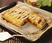 Apfelstrudel mit Blätterteig