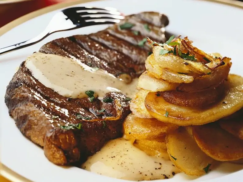 Steak mit Senfsauce