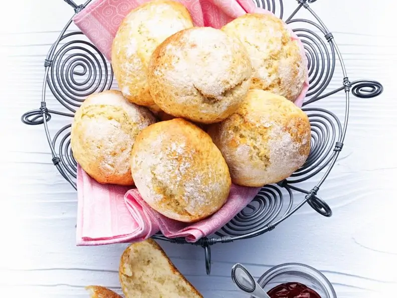 Quark-Brötchen
