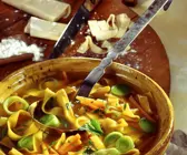 Hühnersuppe mit Nudeln