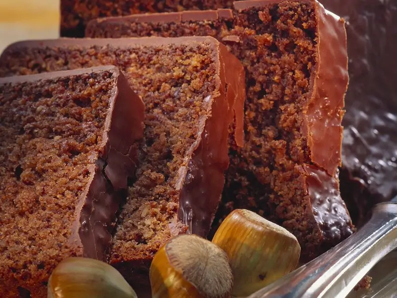 Haselnusskuchen