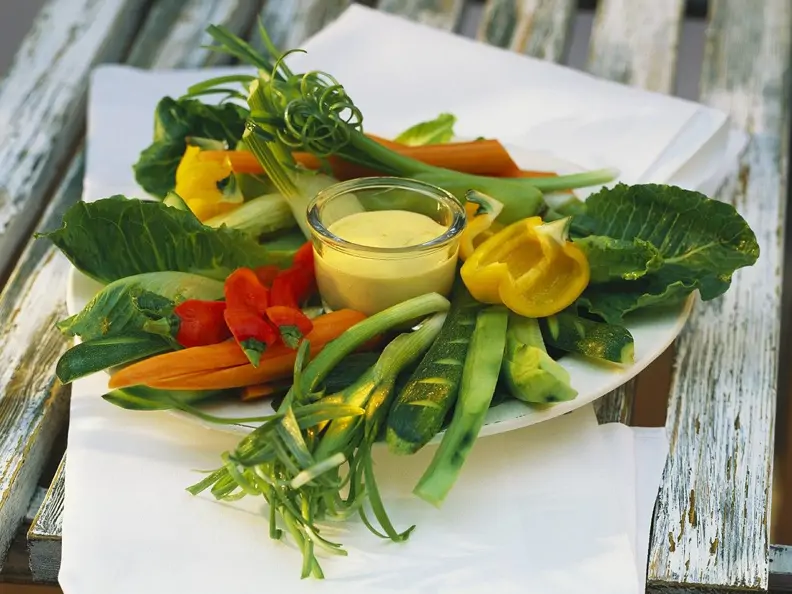 Rohkost mit Aioli
