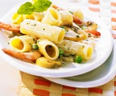Nudelsalat mit Garnelen