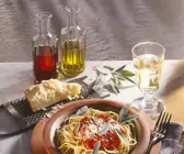 Spaghetti mit Tomatensauce