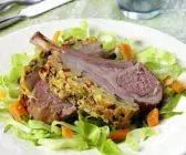 Lamm mit Brotkruste