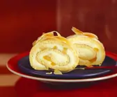 Mango-Biskuitrolle