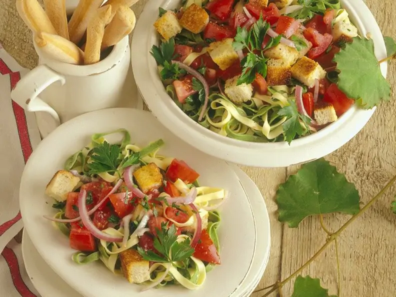 Nudelsalat mit Gemüse