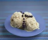 Lavendeleis