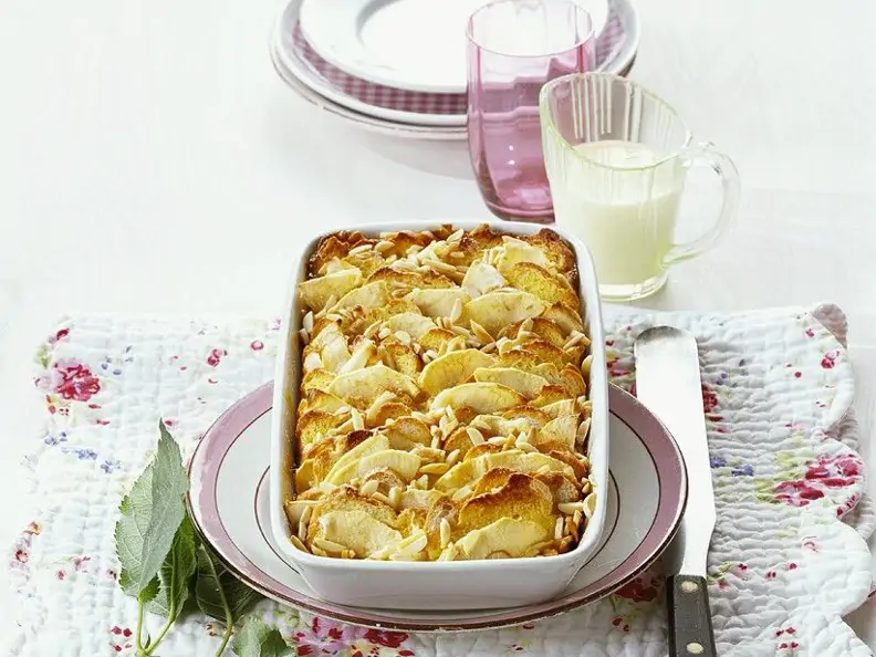 Ofenschlupfer mit Apfel