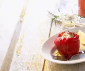 Paprika mit Käsefüllung