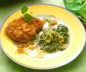Schnitzel im Knuspermantel