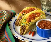 Taco Shells mit Hackfleischfüllung