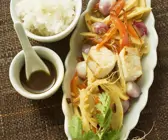 Asiatischer Fisch-Wok