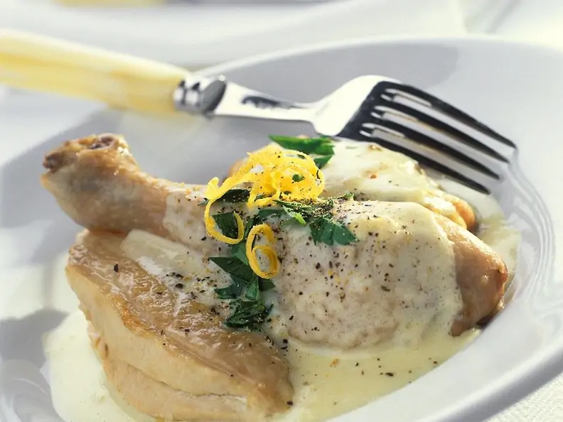Hähnchen in Sahnesauce