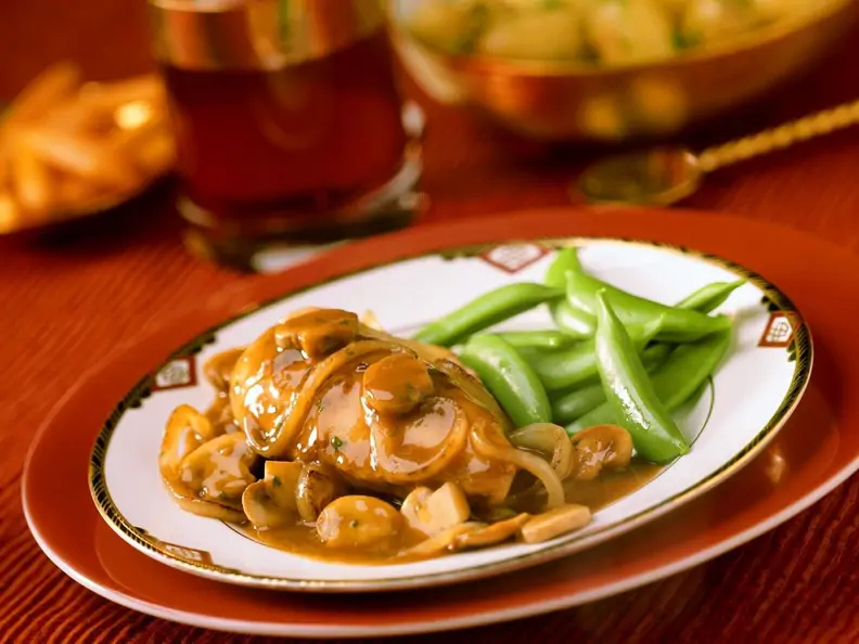 Hähnchenbrust mit Champignons