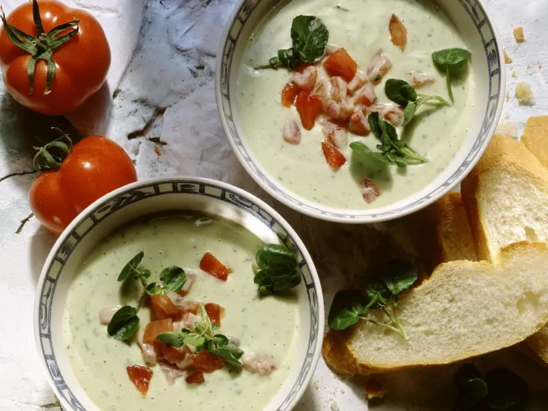 Kalte Avocadosuppe