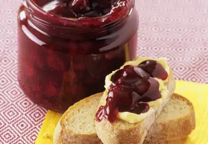 Kirschkonfitüre