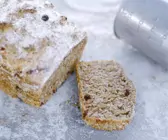Hefe-Preiselbeerbrot